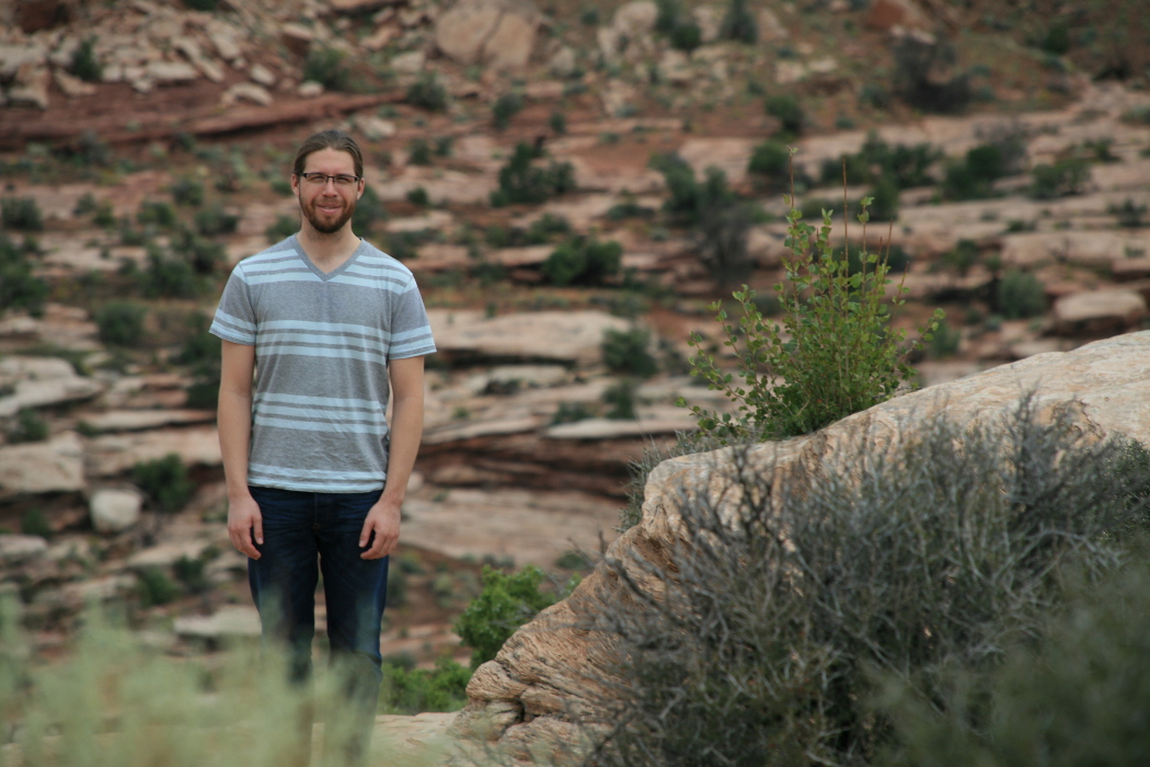 Scott Worthington - Prism, artist stood in Canyonlands National Park, Utah
