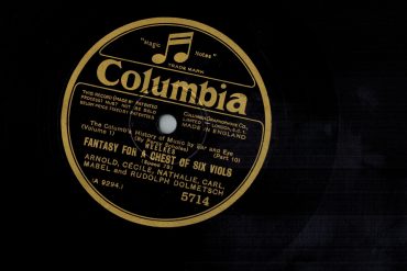 Stephan Mathieu and Peter Söderberg - RADIANCE I- ALAP FOR STEEL NEEDLE, RECORD AND THEORBE - Fantasy, picture of vinyl recording used to create the piece