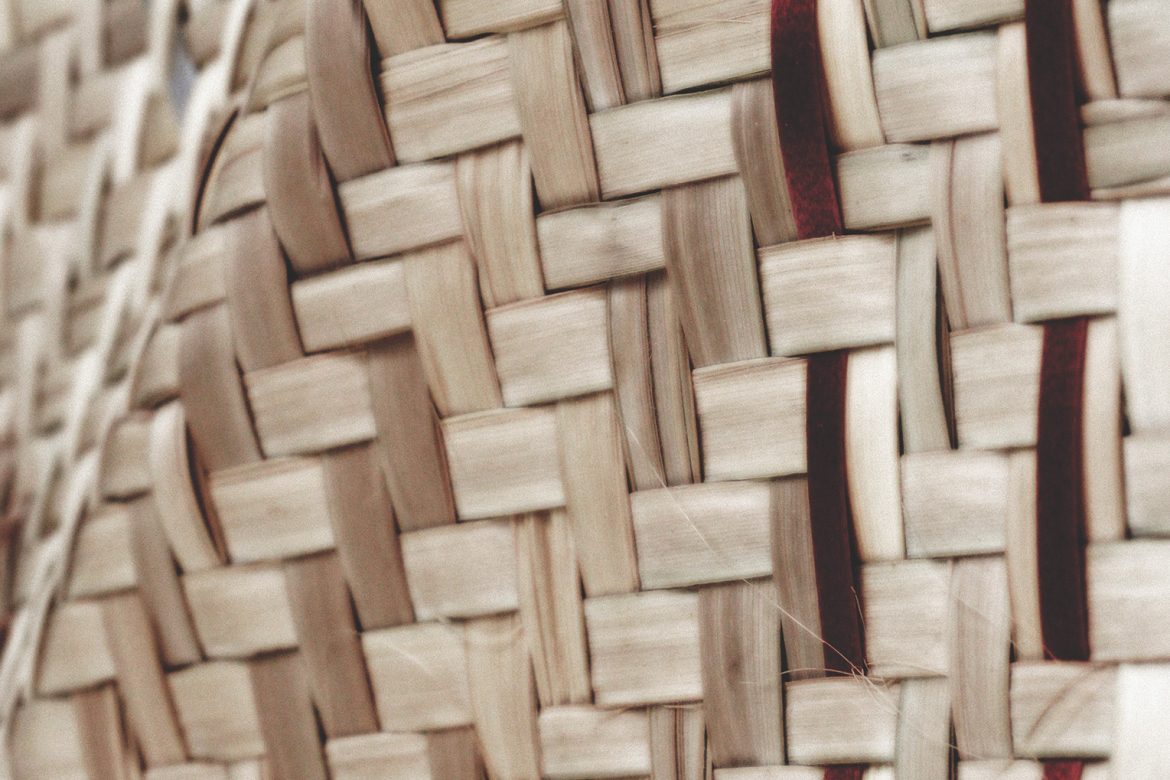 Cristián Alvear and Santiago Astaburuaga - capas de un tapiz, closeup of a woven basket, image by Tatiana Wolf.